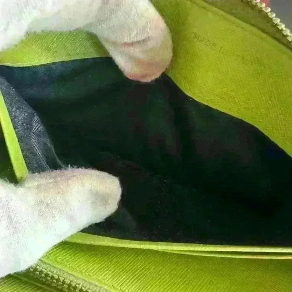 - Prada
Diagramme zippy long wallet - Picture 5 of 15